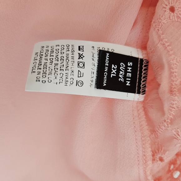 Plus Size Sleeveles Top Blouse 2XL - Picture 6 of 7